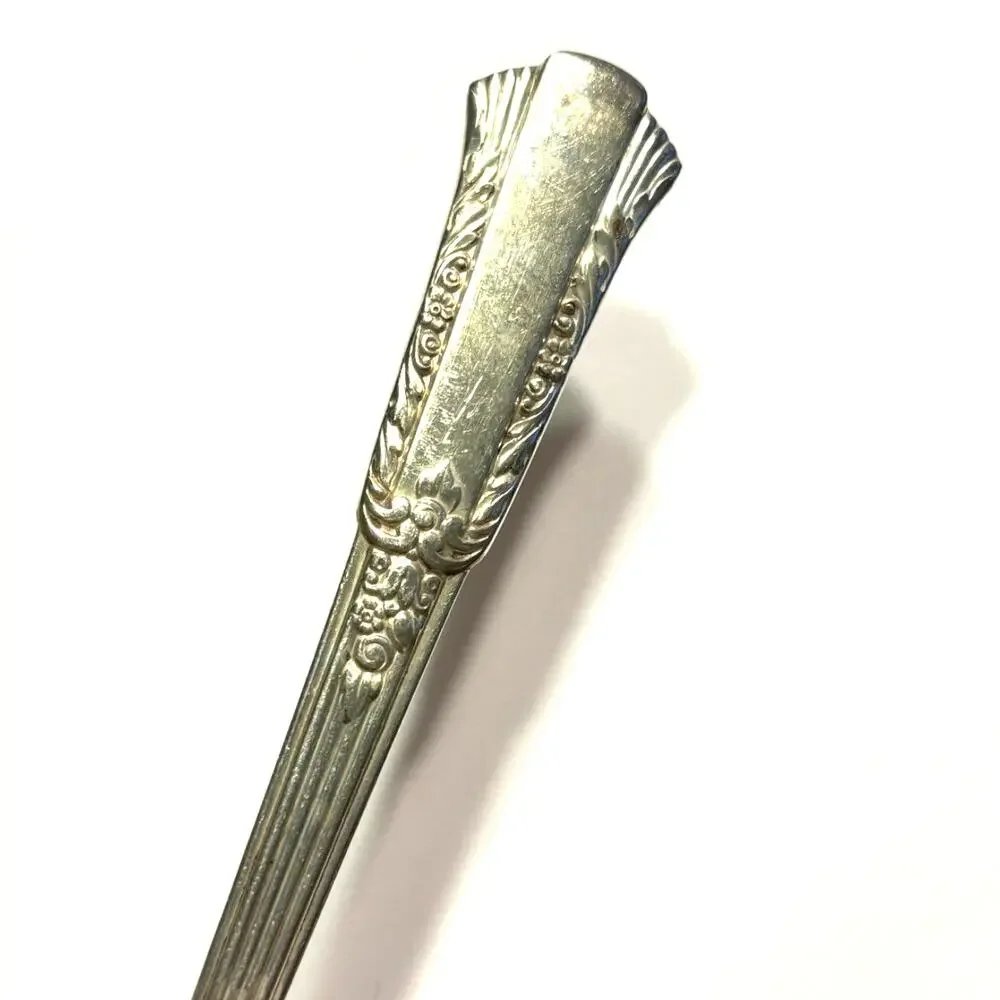 Vintage 1940's Silverplated Tomato server Treasure pattern by International IS